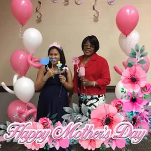 Meet your Posher, Rowena